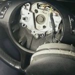 Demontaż kierownicy BMW E46 jak to zrobić poradnik-2