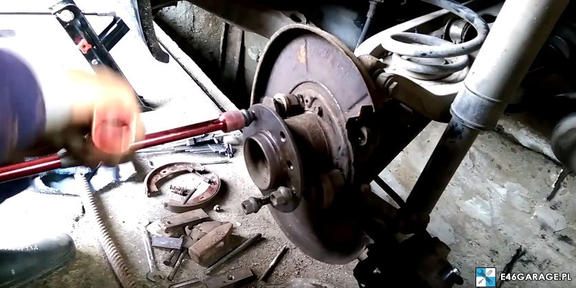 wymiana-piasty-i-lozyska-bmw-e46e