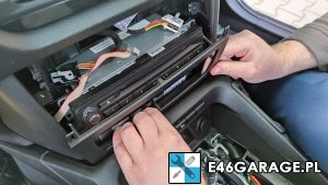 isudar carplay android auto instalacja montaż instrukcja